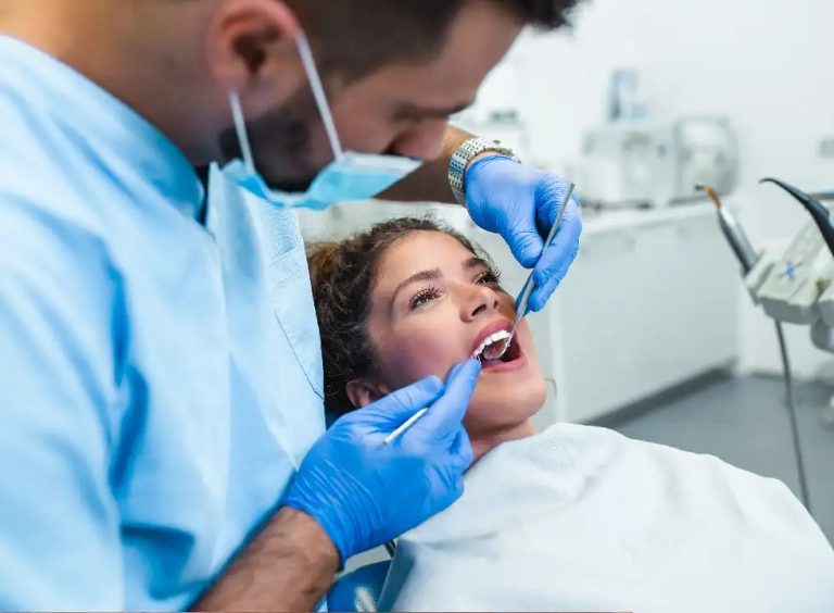 The Right Way To Find A Dentist Specializing In Hollywood Smile